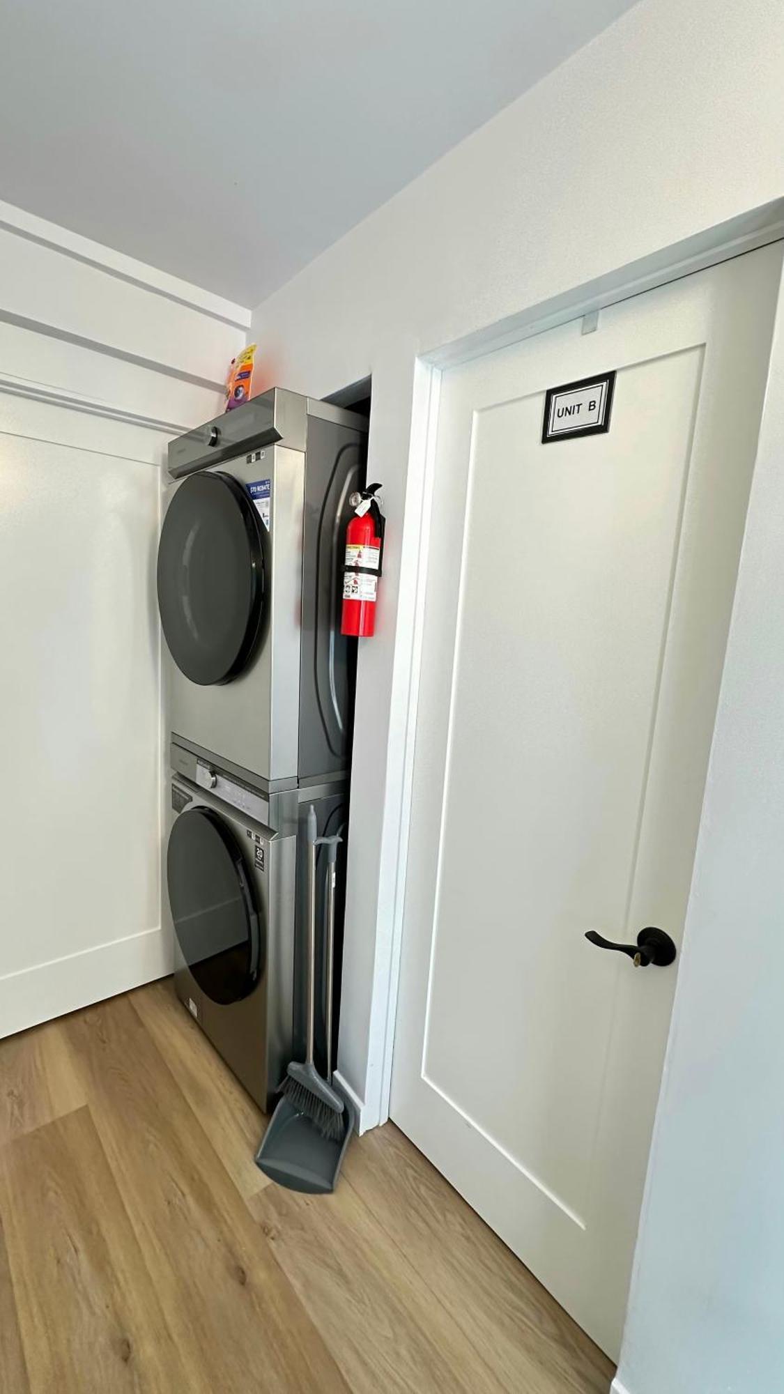 Modern 2Br Stylish & Cozy Unit Bed and Breakfast Λος Άντζελες Εξωτερικό φωτογραφία