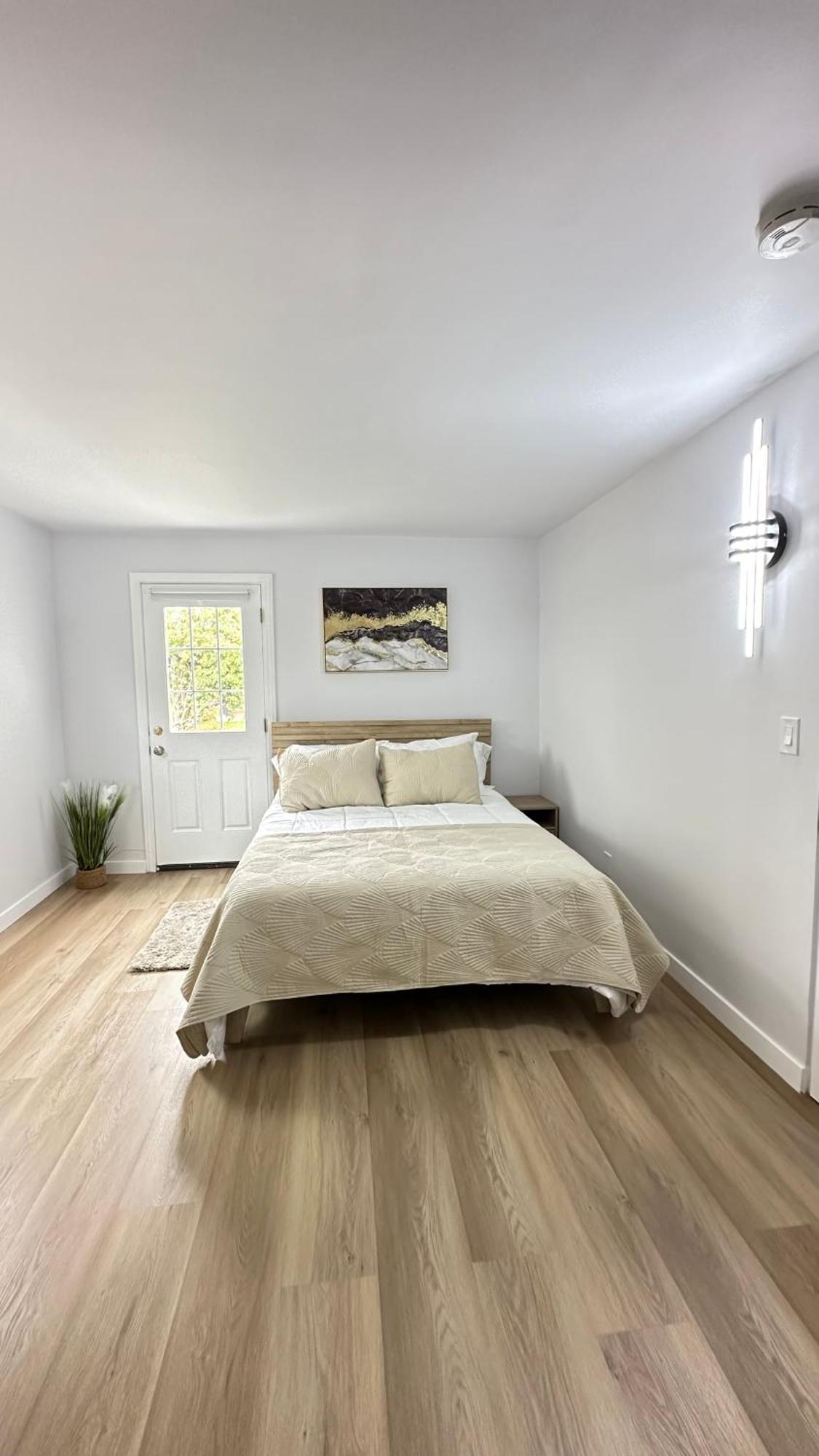 Modern 2Br Stylish & Cozy Unit Bed and Breakfast Λος Άντζελες Εξωτερικό φωτογραφία